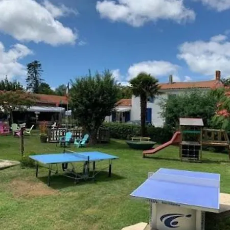 Mobil-home Familial Avec Terrasse A - Api-1-52-362 Vendays-Montalivet