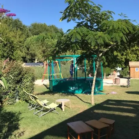 Mobil-home Familial Avec Terrasse A - Api-1-52-362 Kamp alanı