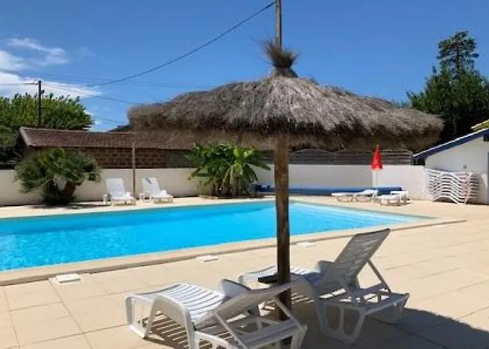 Kamp alanı Mobil-home Familial Avec Terrasse A - Api-1-52-362 Vendays-Montalivet