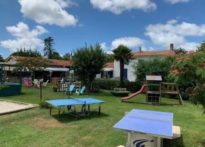 Mobil-home Familial Avec Terrasse A - Api-1-52-362 Vendays-Montalivet