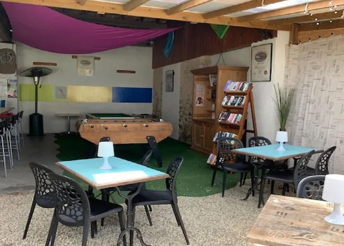 Kamp alanı Mobil-home Familial Avec Terrasse A - Api-1-52-362